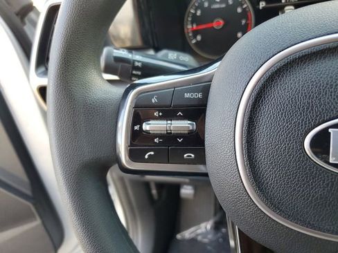Used 2021 Kia Sorento LX image 27