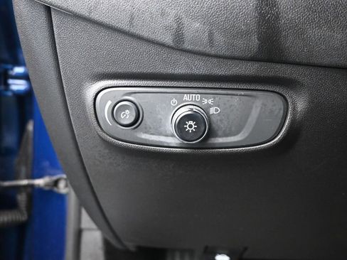 Used 2023 Chevrolet Equinox LS w/ LS Convenience Package image 30