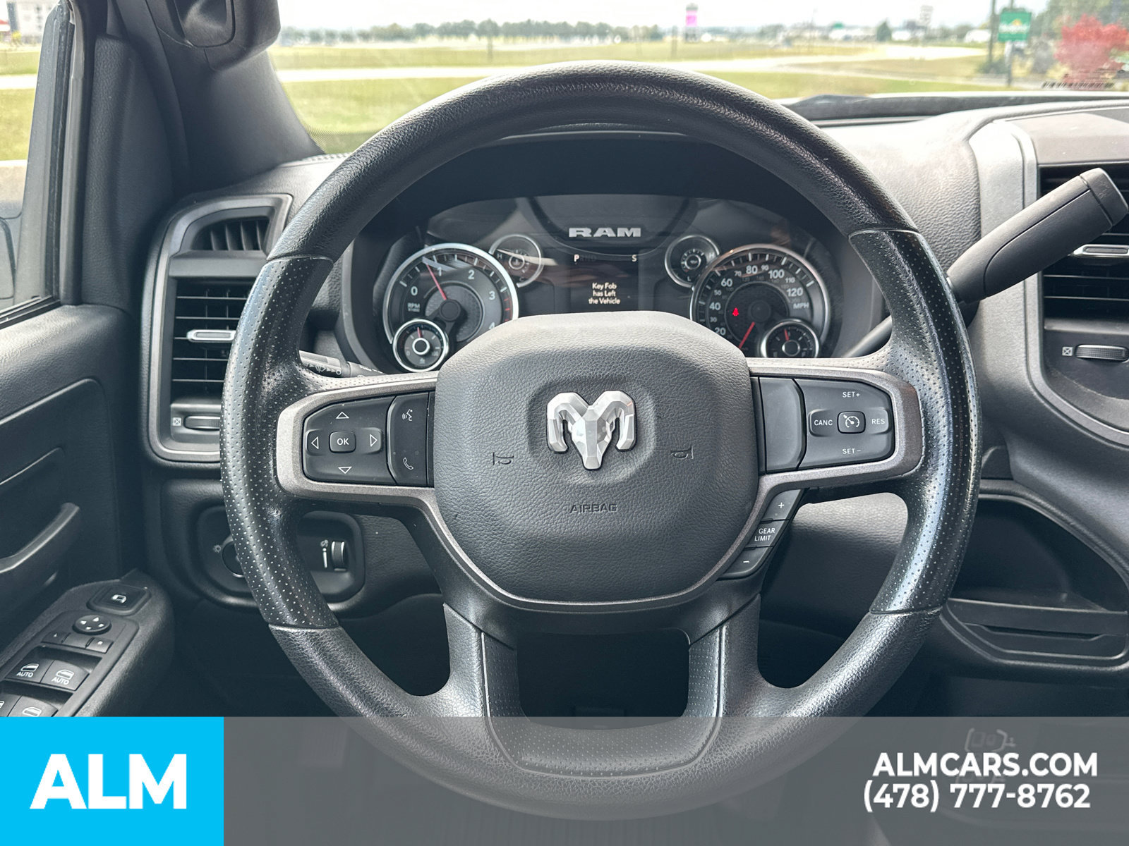Used 2024 RAM 2500 Tradesman w/ Chrome Appearance Group AWD/4WD image 28