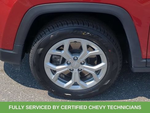 Used 2024 Jeep Compass Latitude AWD/4WD image 18