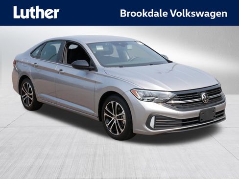 Used 2024 Volkswagen Jetta Sport FWD image 1