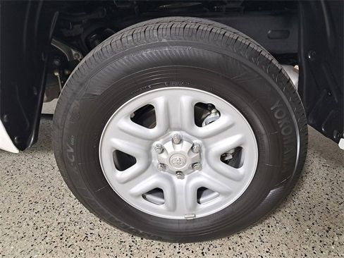 Used 2025 Toyota Tundra SR image 8