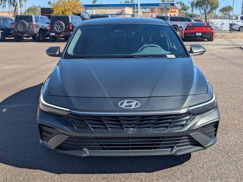 Used 2024 Hyundai Elantra SEL image 9