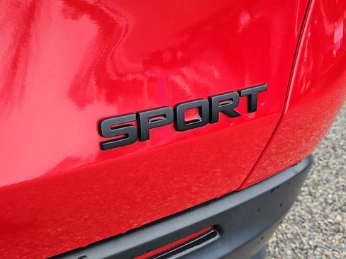 Certified 2024 Honda HR-V Sport image 12