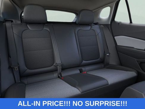 New 2026 Chevrolet Trax LT w/ Driver Confidence Package FWD image 17