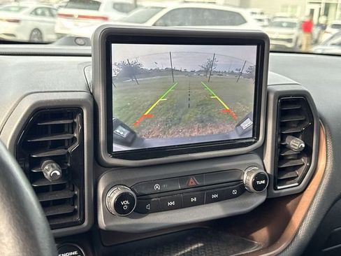 Used 2021 Ford Bronco Sport Outer Banks w/ Outer Banks Package AWD/4WD image 19