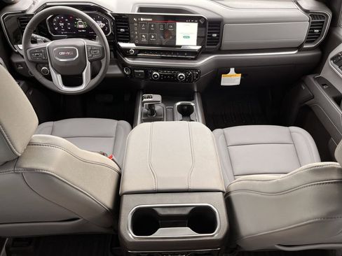New 2026 GMC Sierra 1500 SLT image 6