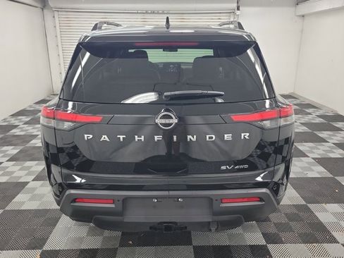 Certified 2022 Nissan Pathfinder SV w/ SV Premium Package image 5
