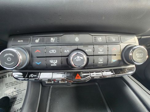 Used 2024 Dodge Durango GT image 18