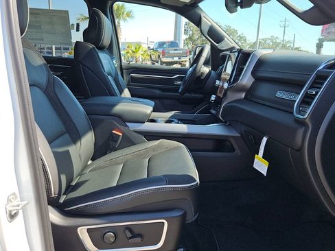 New 2026 RAM 1500 Laramie w/ Night Edition AWD/4WD image 15