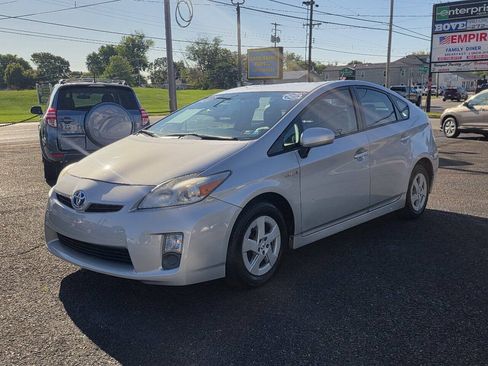 Used 2010 Toyota Prius Four FWD image 1