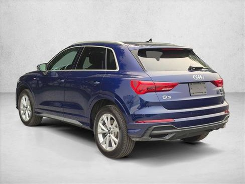 Certified 2025 Audi Q3 2.0T Premium w/ Convenience Package AWD/4WD image 8