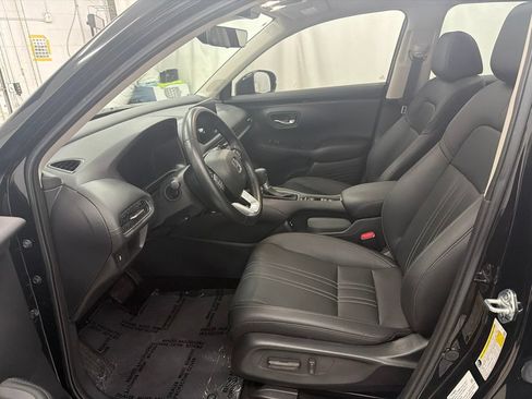 Used 2027 Honda HR-V EX-L image 12