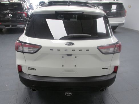 Used 2022 Ford Escape SEL w/ SEL Stealth AWD Package image 6