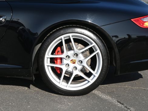 Used 2007 Porsche 911 Carrera S image 24