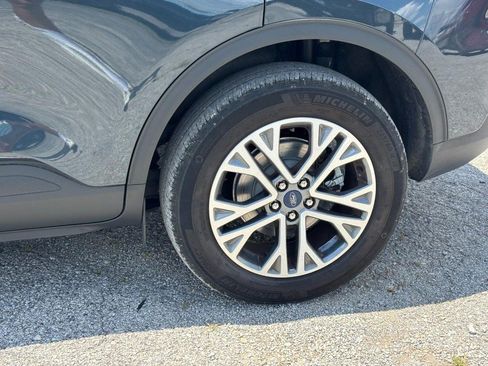 Used 2022 Ford Escape SEL AWD/4WD image 12