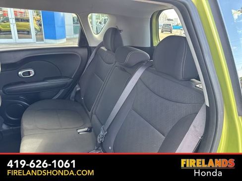 Used 2014 Kia Soul FWD image 24