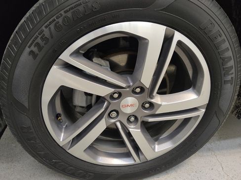 Used 2018 GMC Terrain SLT w/ Preferred Package image 31