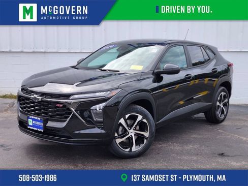 Used 2024 Chevrolet Trax RS FWD image 1