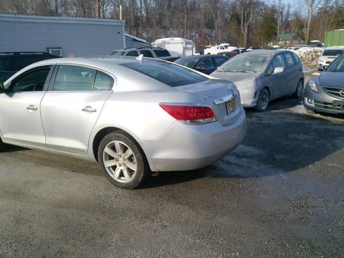 Used 2011 Buick LaCrosse CXL image 11