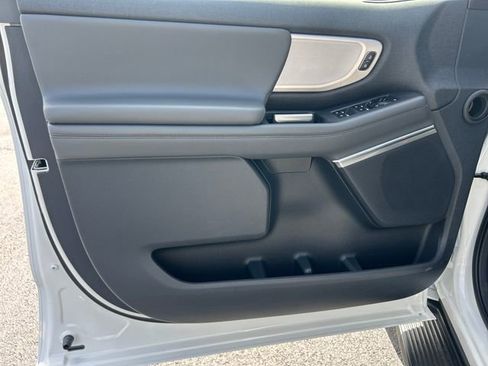 New 2026 Ford Expedition Active RWD image 11