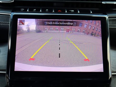 Used 2021 Jeep Grand Cherokee L Limited AWD/4WD image 36