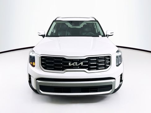 Used 2025 Kia Telluride S image 2