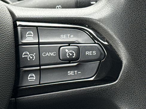 Used 2025 RAM ProMaster 2500 w/ Convenience Group image 7