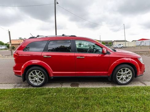Used 2014 Dodge Journey R/T AWD/4WD image 4