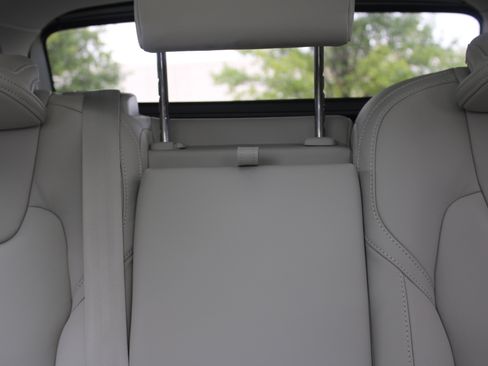 New 2026 Volvo XC60 B5 Ultra w/ Climate Package image 25