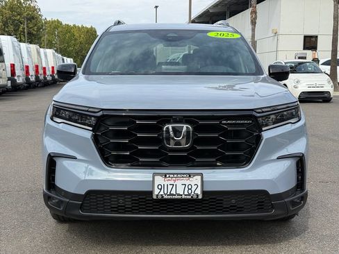 Used 2025 Honda Pilot Black Edition image 19