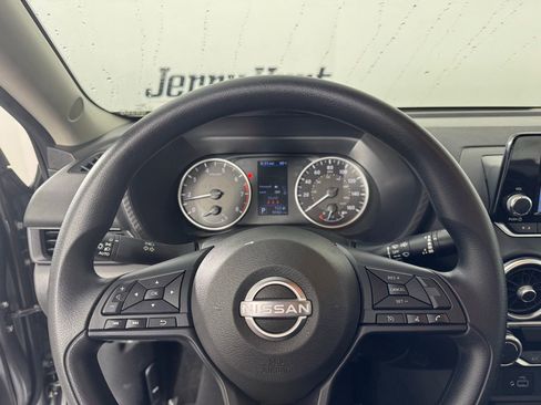 Used 2024 Nissan Sentra S image 20