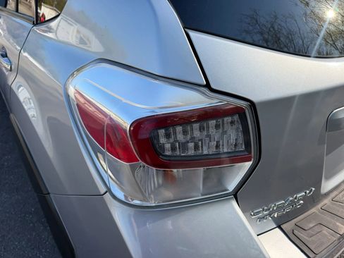 Used 2014 Subaru Crosstrek 2.0i Premium w/ Popular Package #2 AWD/4WD image 12