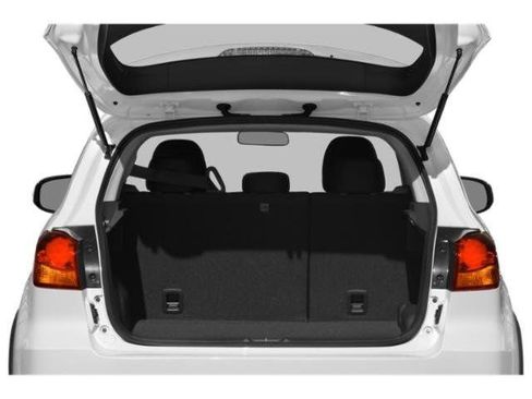 Used 2019 Mitsubishi Outlander Sport SE FWD image 12