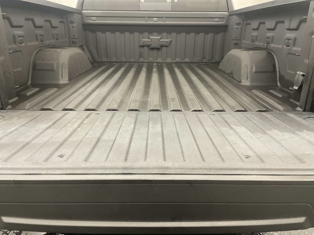 Used 2024 Chevrolet Silverado 1500 RST AWD/4WD image 20