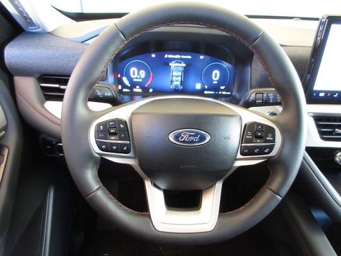 New 2026 Ford Explorer Active image 14