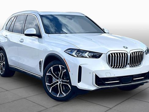 Used 2026 BMW X5 sDrive40i RWD image 2