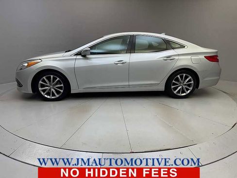 Used 2017 Hyundai Azera FWD image 2