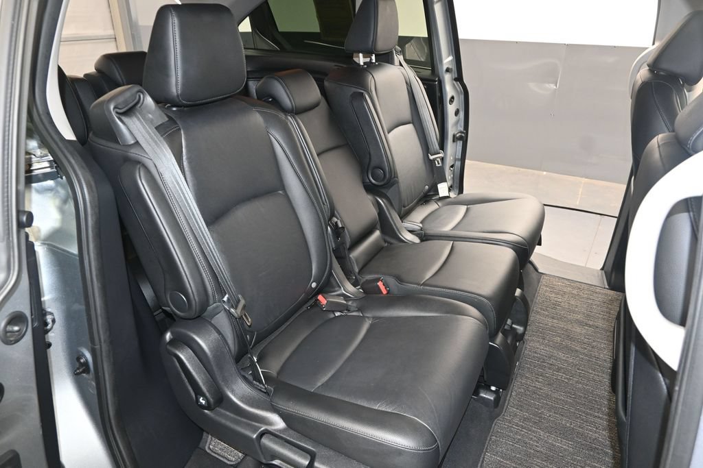 Used 2025 Honda Odyssey EX-L image 28