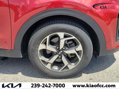 Used 2022 Kia Sportage LX FWD image 7