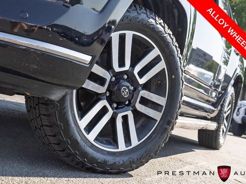 Used 2015 Toyota 4Runner Limited AWD/4WD image 12