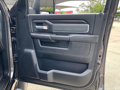 Used 2025 RAM 2500 Lone Star image 22