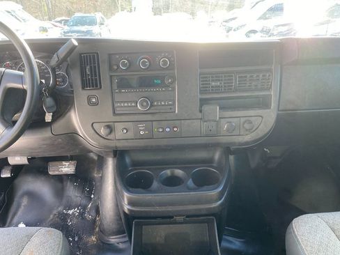 Used 2021 GMC Savana 3500 w/ Power Convenience Package image 20