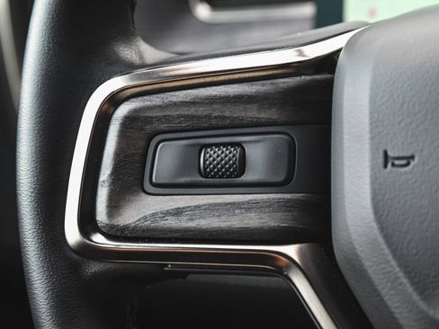 Used 2022 Rivian R1S Launch Edition image 24