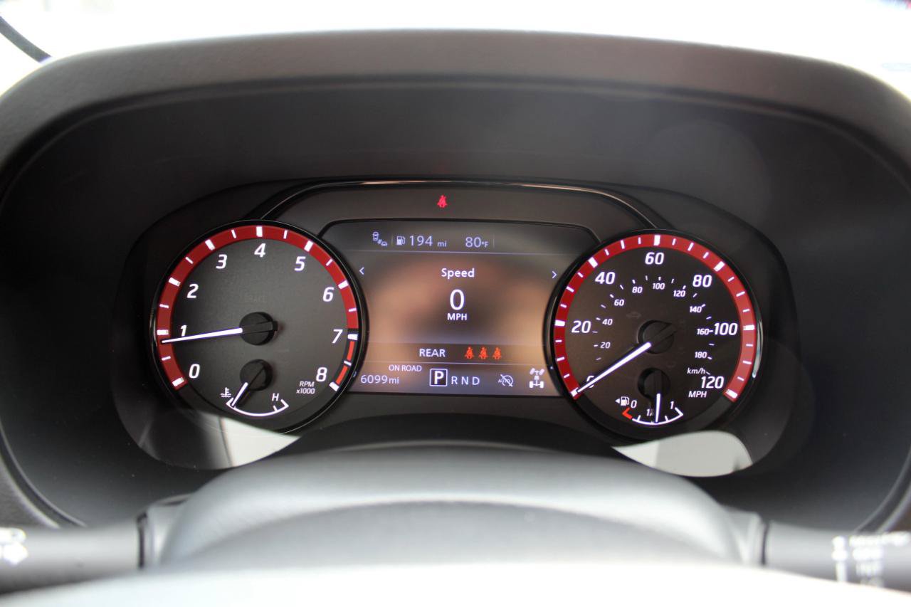 Used 2026 Nissan Frontier PRO-4X w/ Pro-4x Convenience Package AWD/4WD image 15