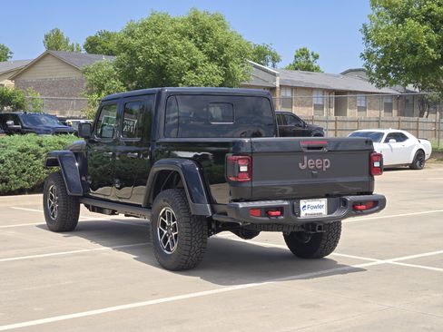 New 2026 Jeep Gladiator Rubicon AWD/4WD image 3