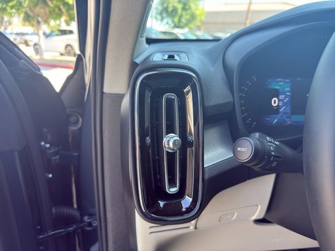 New 2026 Volvo XC40 B5 Plus w/ Protection Package Premier image 14