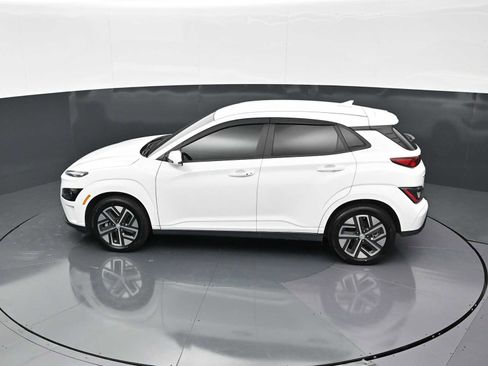 Used 2023 Hyundai Kona SE w/ Cargo Package FWD image 24