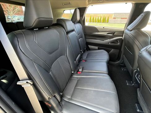 Certified 2026 INFINITI QX60 Luxe w/ Cargo Package image 30