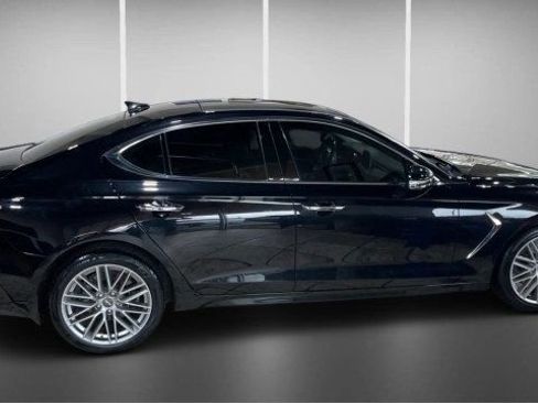 Used 2020 Genesis G70 2.0T w/ Elite Package image 4